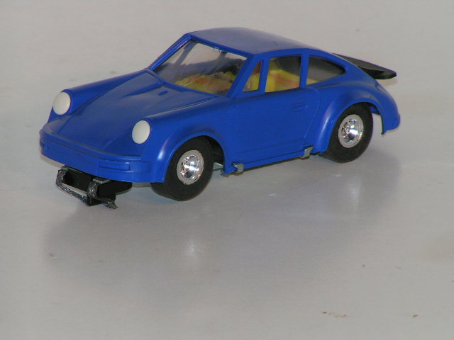 1/32ND SCALE PORSCHE 911