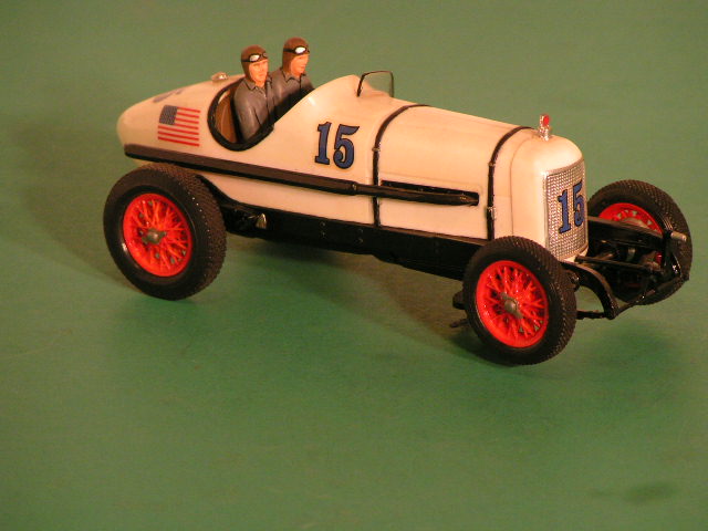 1/32ND SCALE 1922 DUSENBURG MURPHY SPECIAL, JIMMY MURPHY, PAINTED BY S.T.GOOI. AURORA BODY,MOTOR-VIP 3 POLE