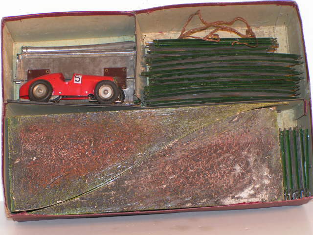 1934 MARKLIN SINGLE LANE RAIL CAR SET,RARE