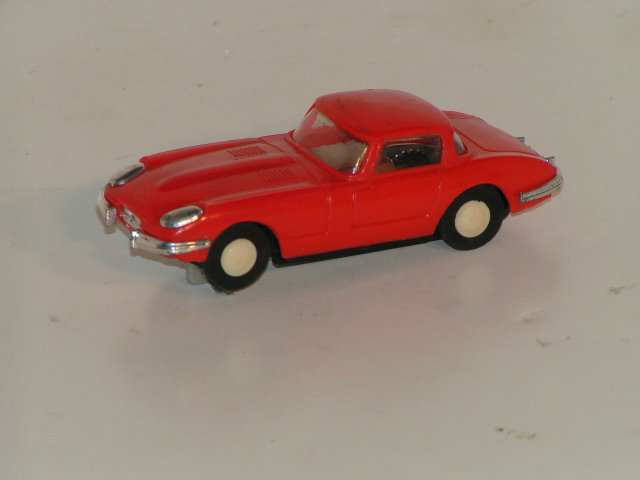 ANOTHER VIEW OF THE 1/43 JAGUAR XKEFROM THE FOLD OUT SET.RARE