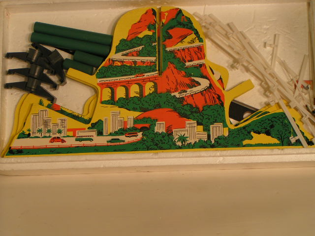 BOTTOM TRAY FOR THE HO AUTO RALLY SET.