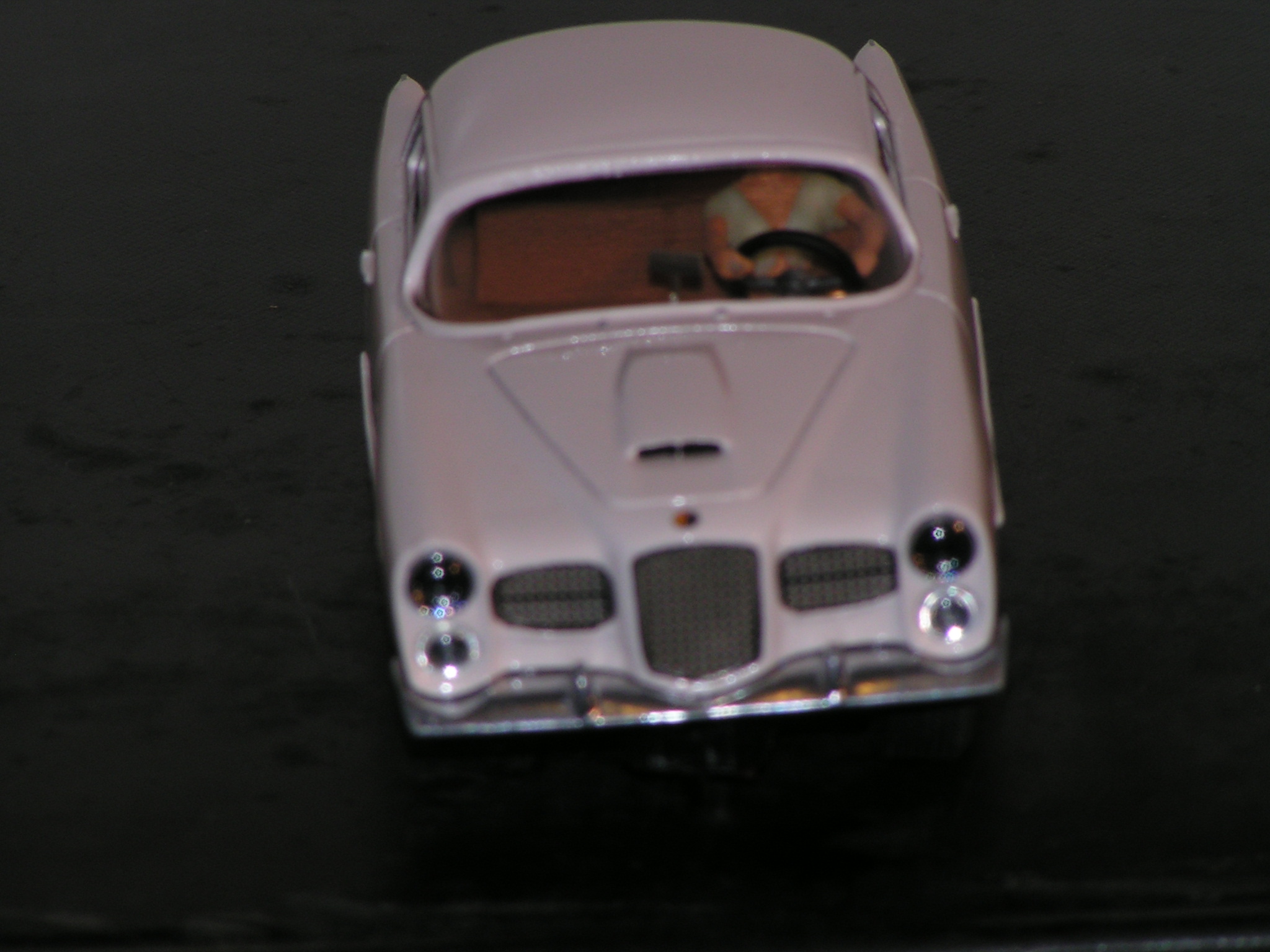 1/32ND SCALE FACEL VEGA HK 500,FRONT VIEW