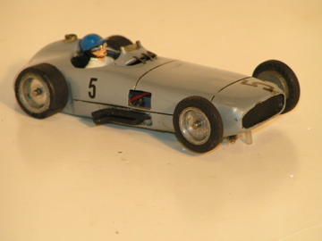 1/32ND SCALE MERCEDES F1. MADE 1960-61