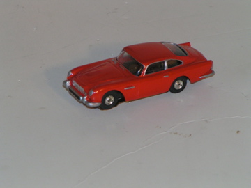 HO SCALE ASTON MARTIN
