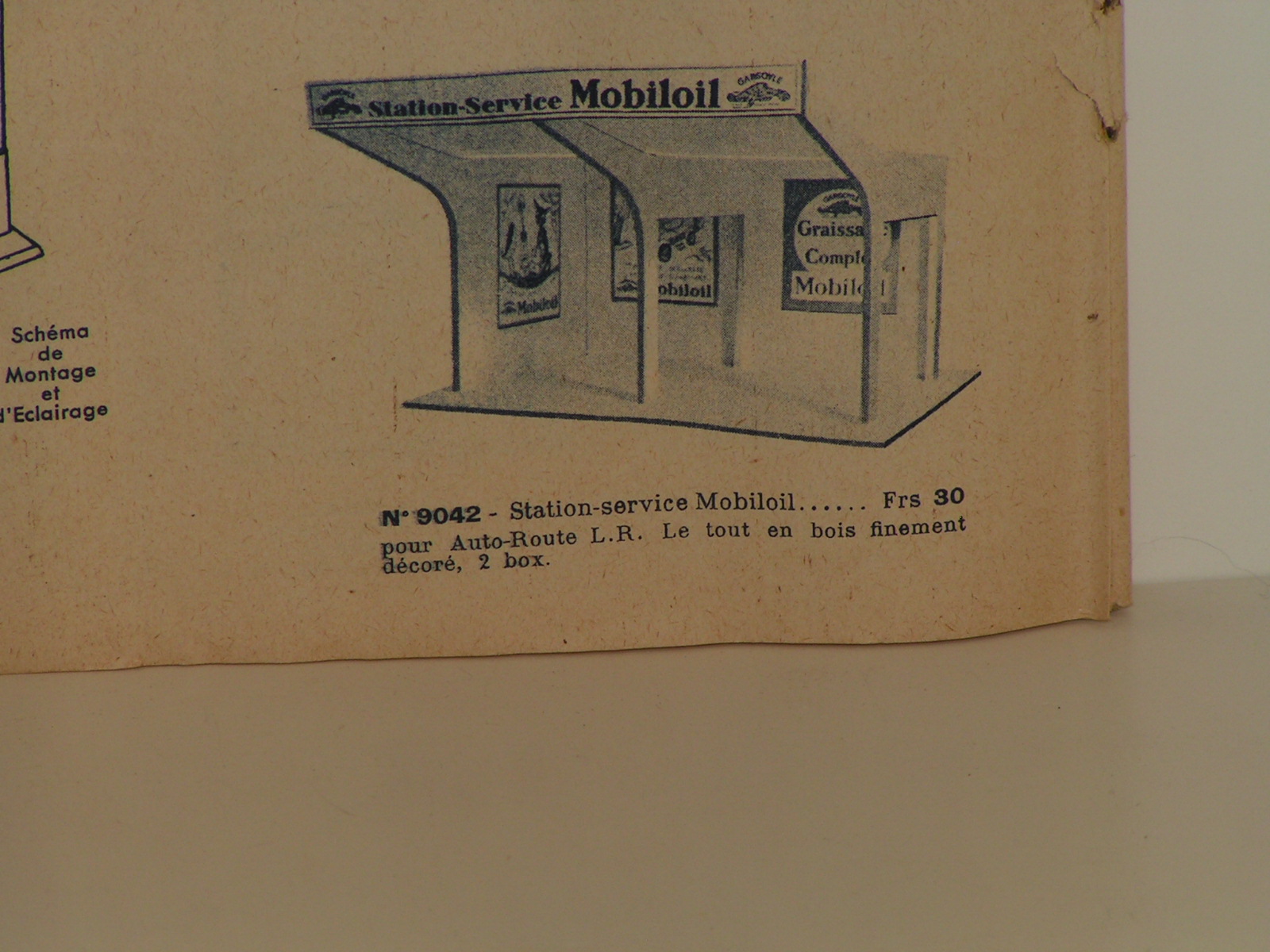 1937 CATALOG SHOWING A GARAGE