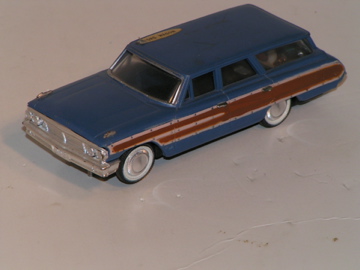 1/43RD SCALE FORD STATION WAGON