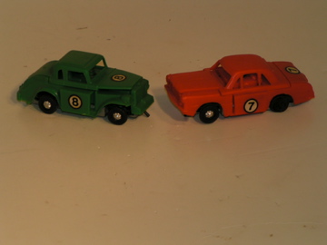 1/43RD SCALE CRASH DERBY CARS. SPRING LOADED