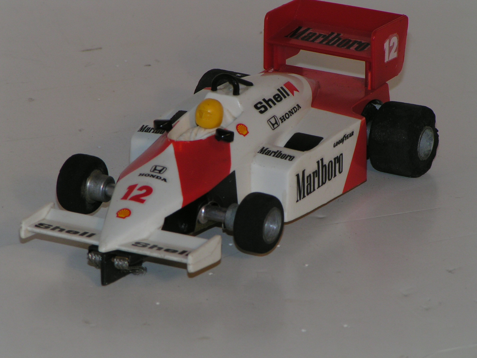 1/24TH SCALE LOTUS-HONDA 100-T (SET CAR)