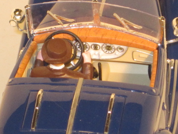 CLOSEUP OF THE 1939 1/32ND SCALE MERCEDES 540K SPECIAL ROADSTER