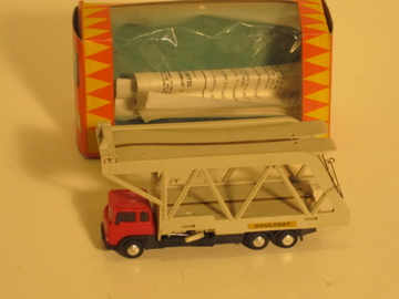 HO SCALE CAR TRANSPORTER