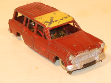1/43RD SIMCA MARLY STATION WAGON.ZAMAC BODY BY QUIRALU, 1958.EXTREMELY RARE.