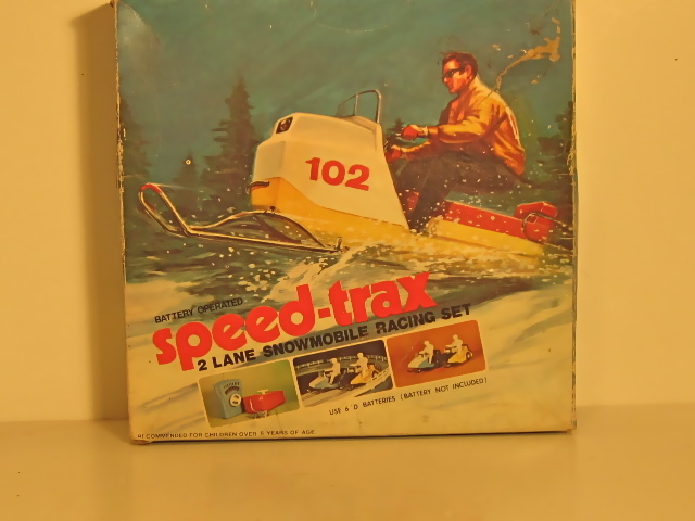 1/24TH SCALE SNOW MOBILE SET 