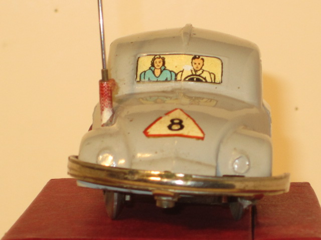 FRONT VIEW
