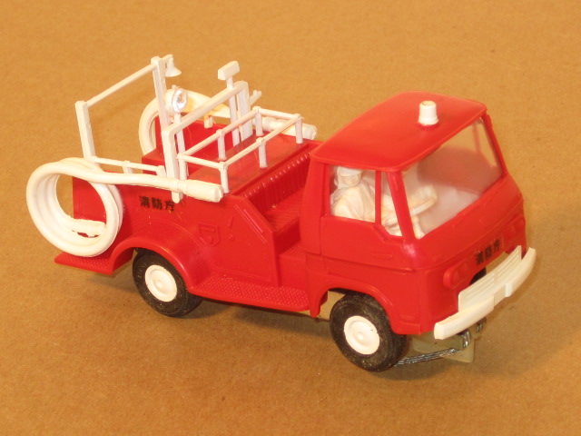 1/40TH SCALE FIRETRUCK FROM THE  PANORAMA RACE SET. EXTREMELY RARE  