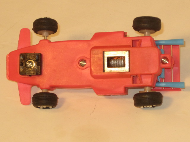 UNDERSIDE OF THE 1/32ND SCALE F1 SLOT CAR.