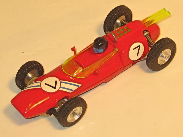1/32ND SCALE LOTUS 25 .THESE CARS HAVE REAR SUSPENSION AND FRONT STEERING