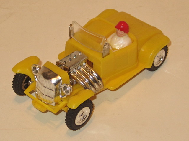 1/32ND SCALE 1932 FORD HOT ROD, VERY RARE
