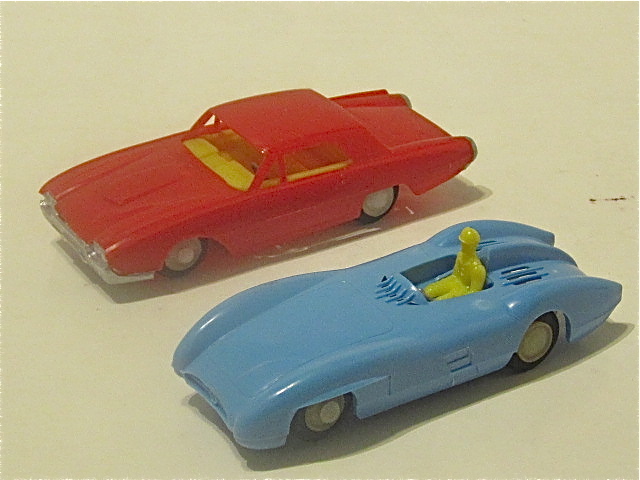 1/32ND SCALE FORD T BIRD & MERCEDES SILVER ARROW . RARE