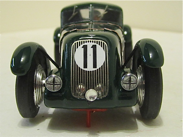 FRONT OF THE 1/32ND SCALE BENTLEY TT LM 1950