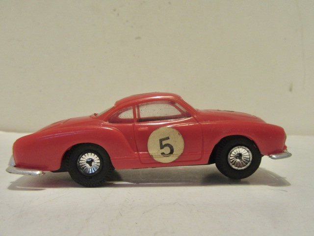 1/36TH SCALE  VW KARMANN GHIA REDa  