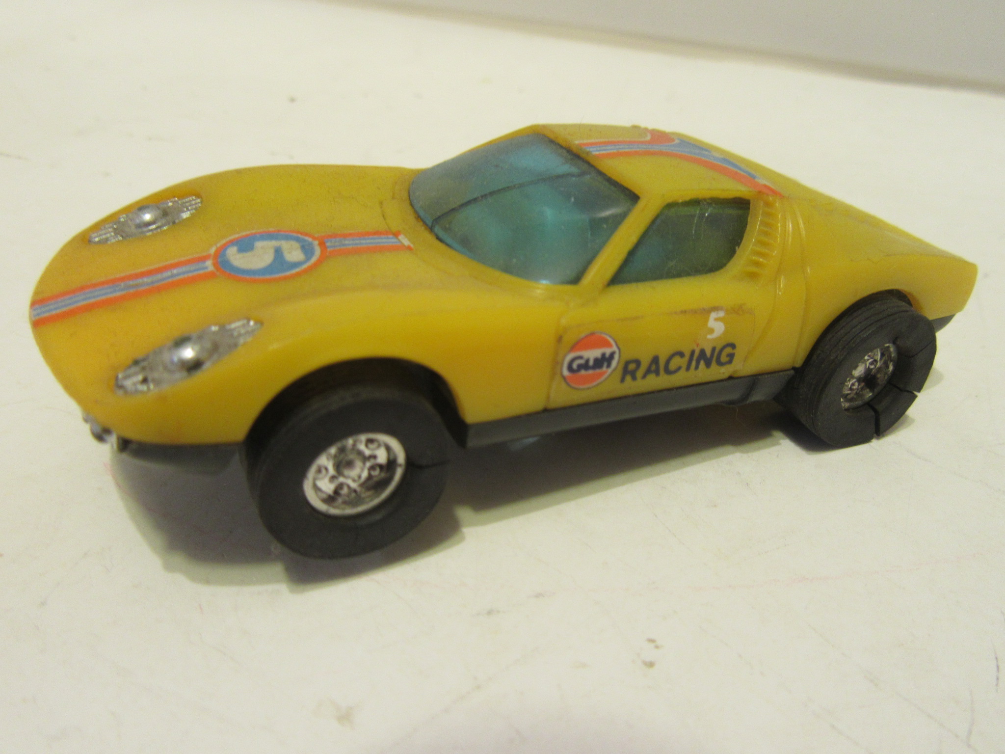 1/43RD SCALE FORD GT 40  