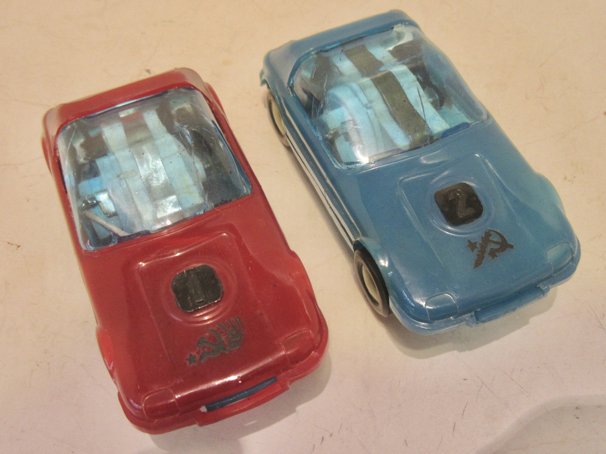 2 SOVIET 1/43RD SCALE SLOT CARS 