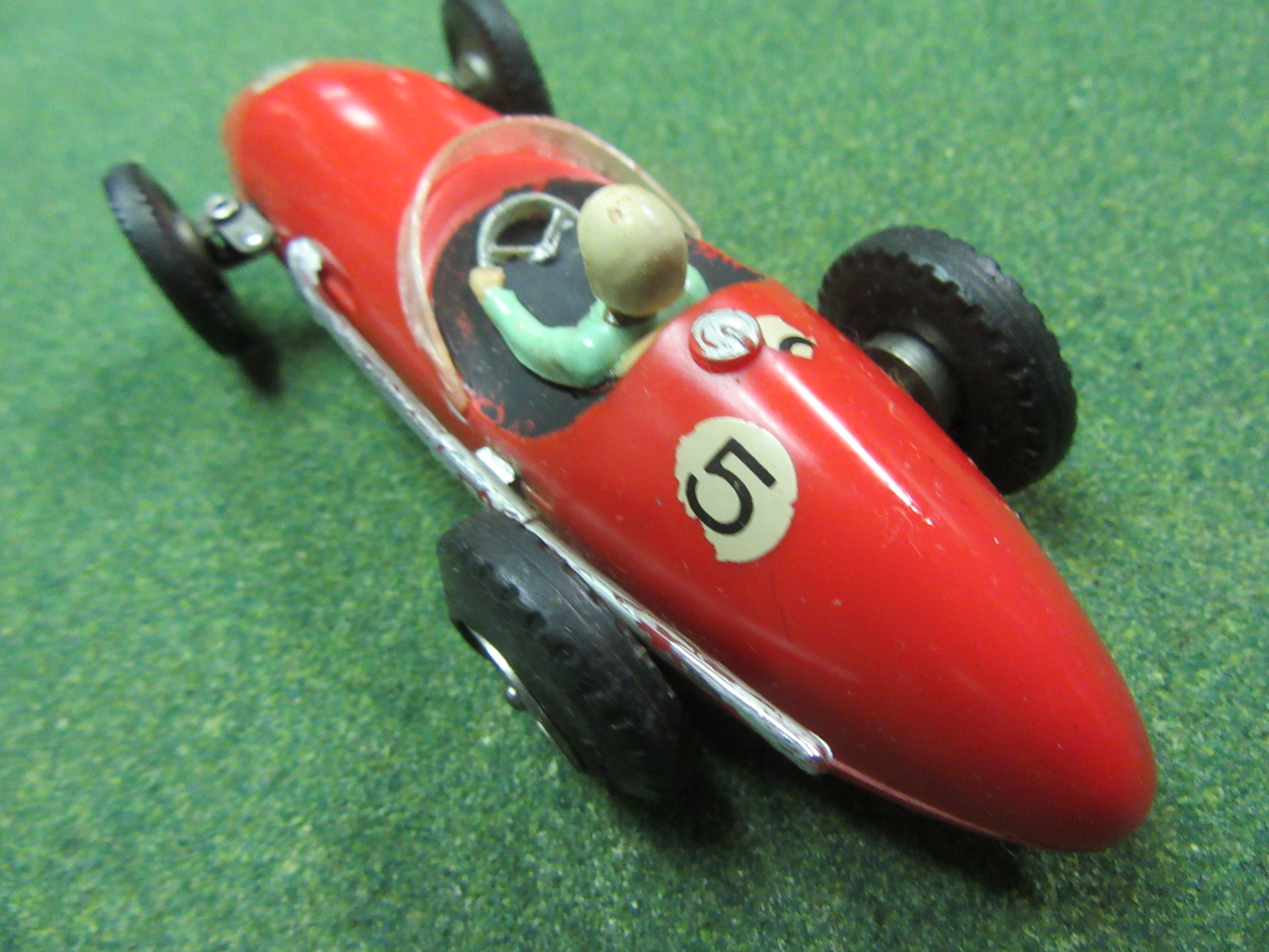 1/32ND SCALE RED MASERATI 250F. RARE 