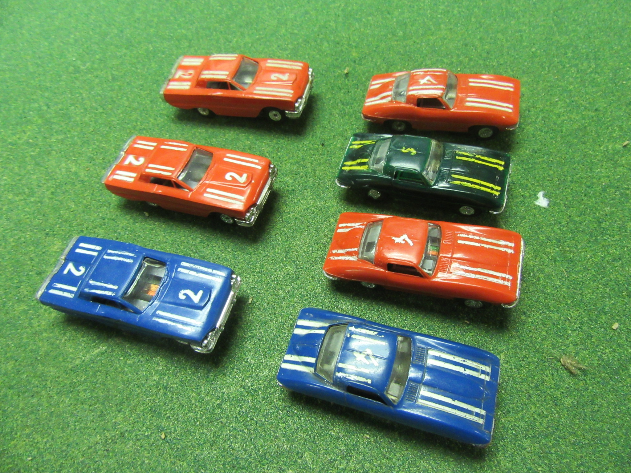 HO SCALE CARS