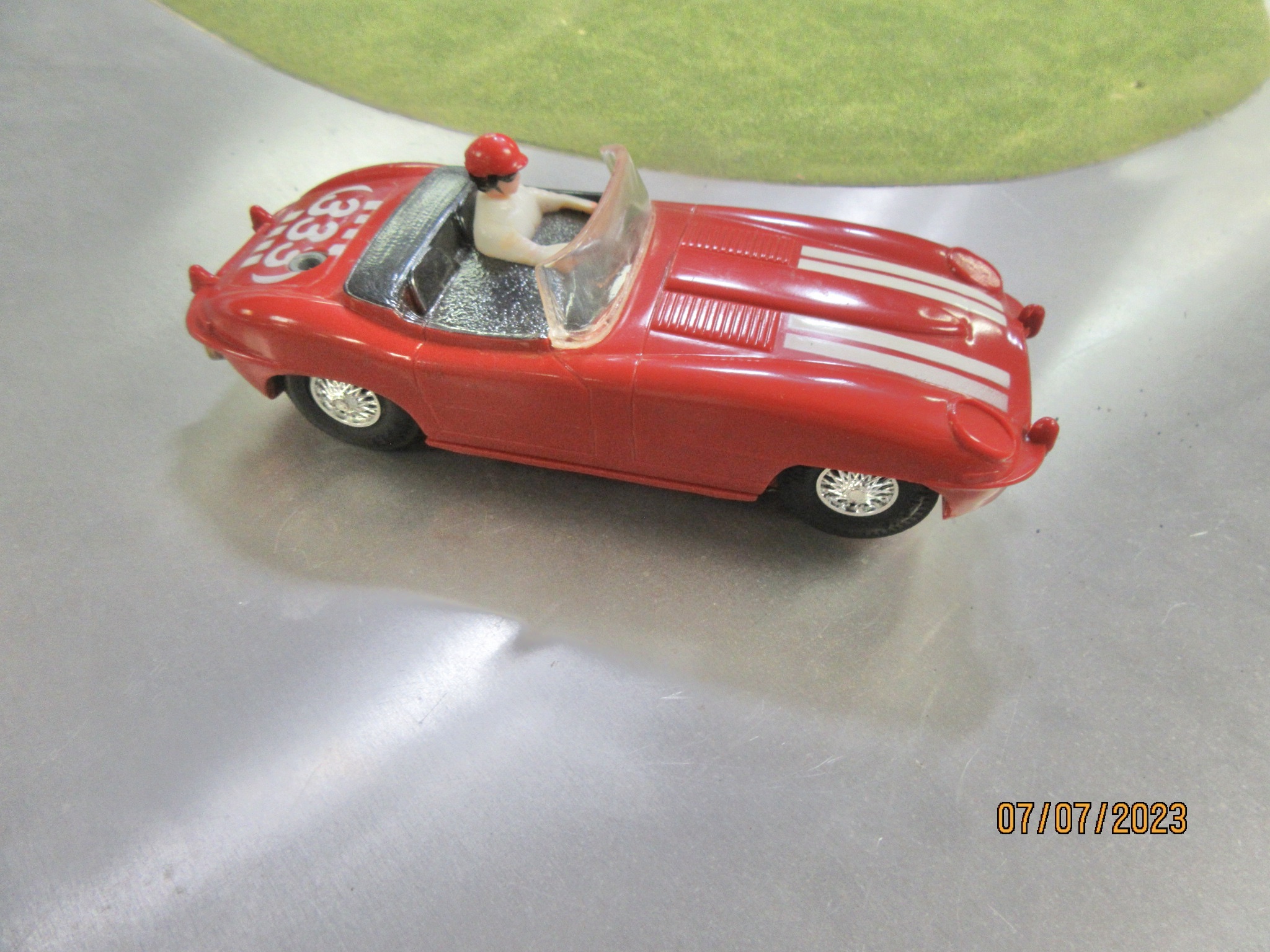1/3OTH SCALE JAGUAR XKE PROTOTYPE WITH AN ACTUAL SMOKING EXHAUST 