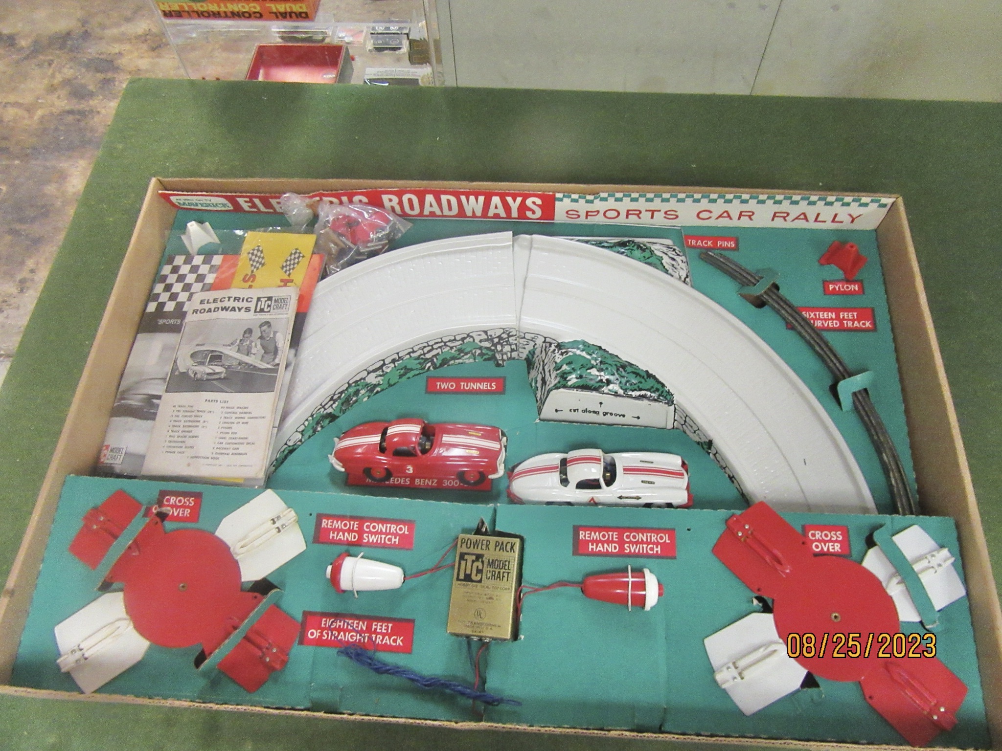 INTERIOR OF THE 1961 RAIL SET SHOWING THE VACUUM HILL