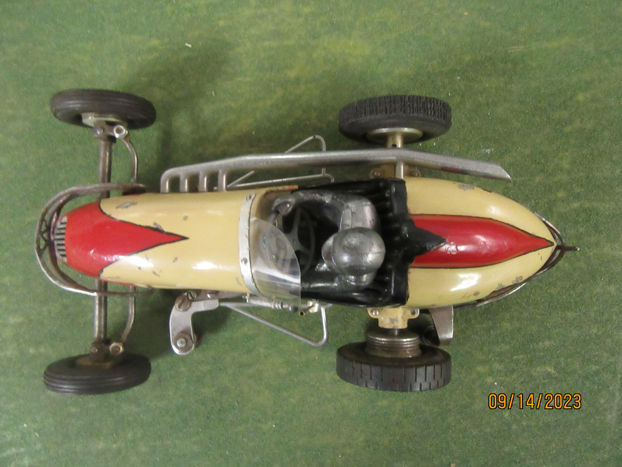 1/18TH SCALE ELECTRIC RAIL CAR FROM 1948 