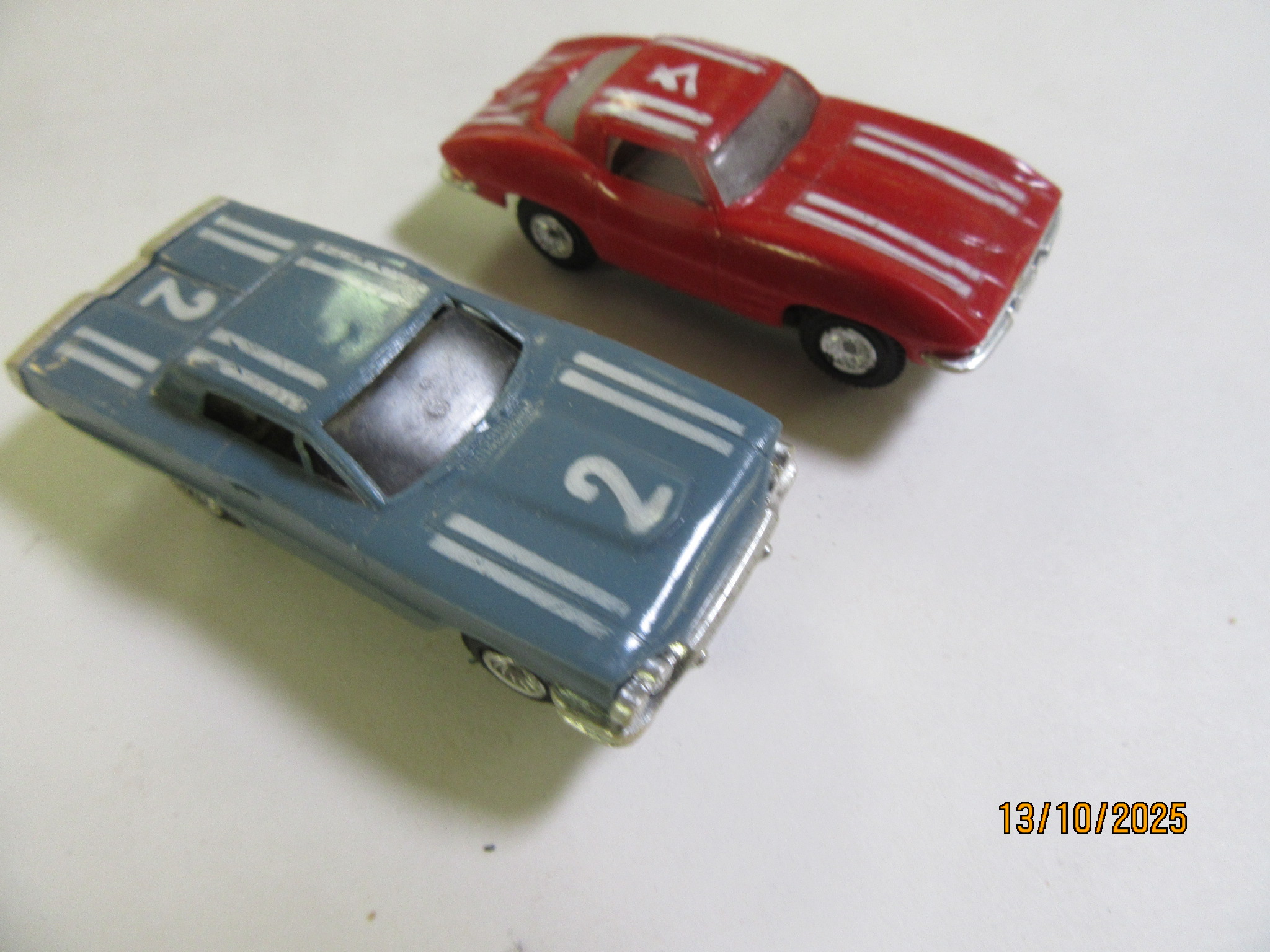 HO SCALE FORD T BIRD & CHEVY CORVETTE STINGRAY FOR THE MATTERHORN SET.