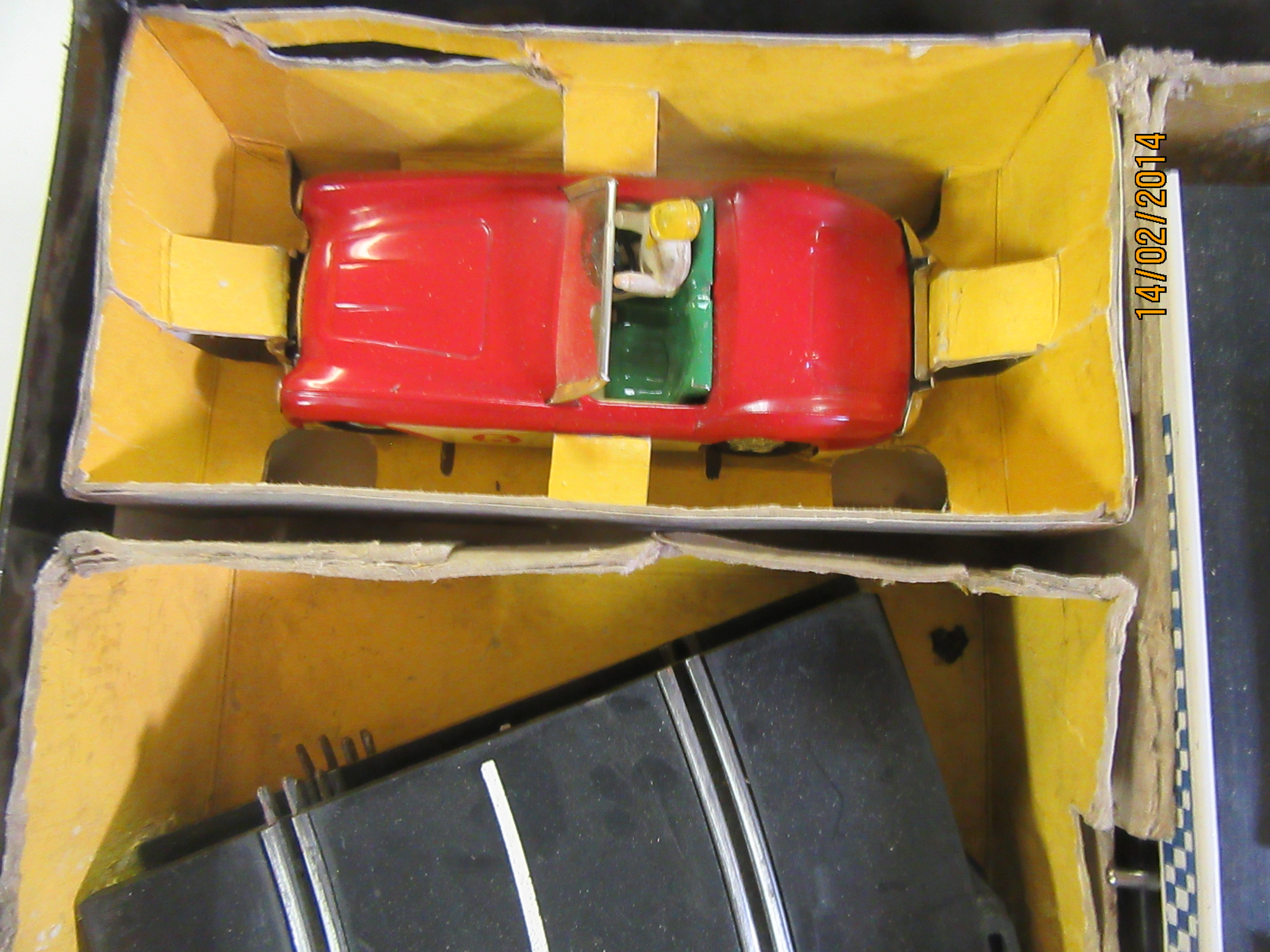 RED TINPLATE AUSTIN HEALEY