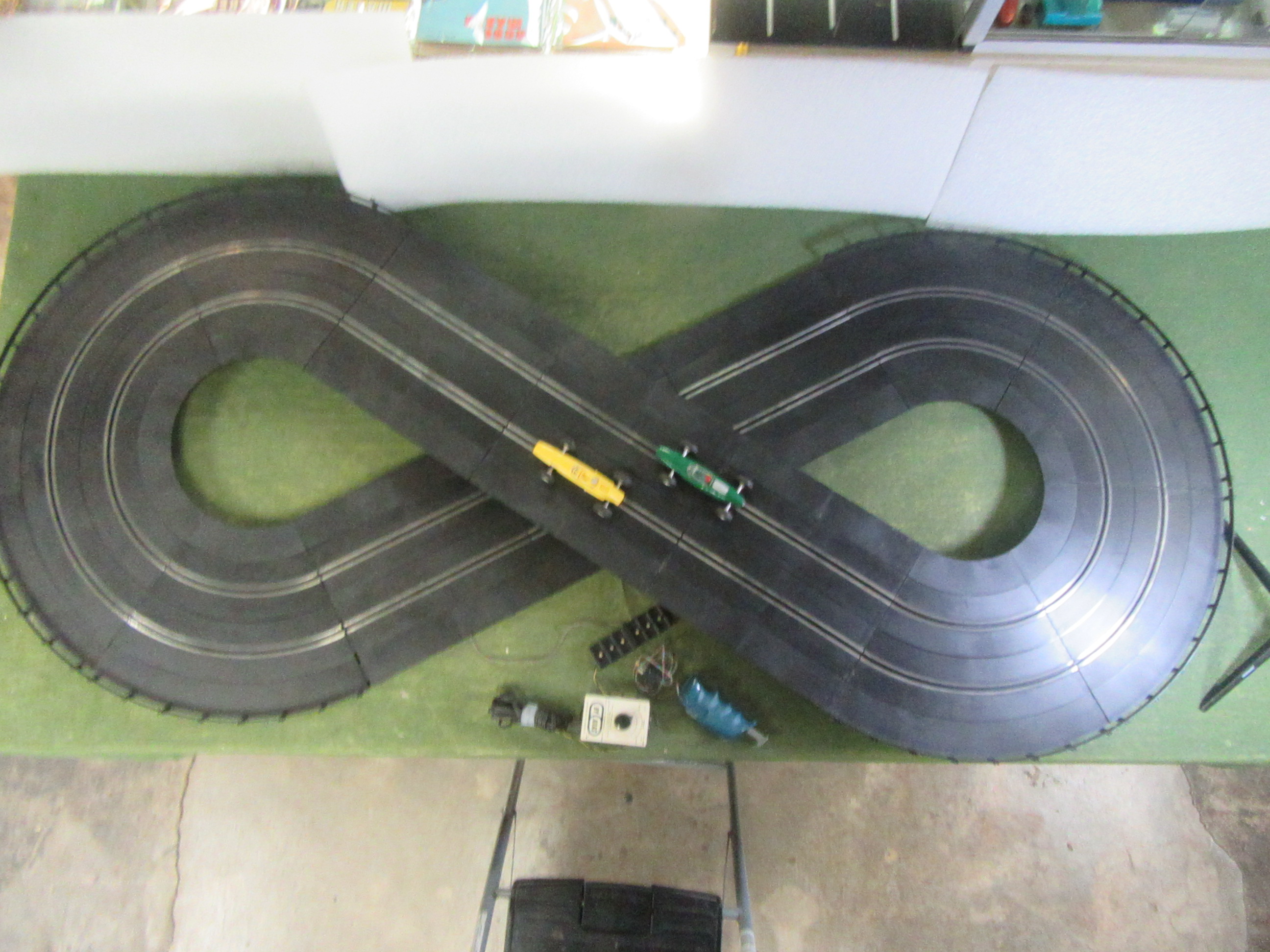 1/24TH SCALE SET SET UP. 
