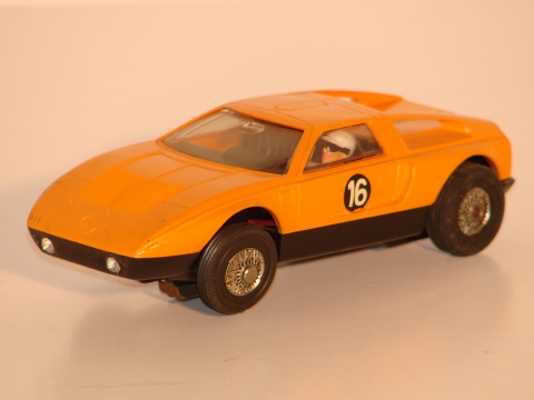1/32ND SCALE MERCEDES C111