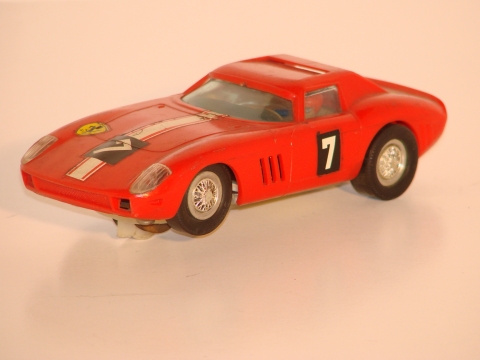 1/32ND SCALE FERRARI 275