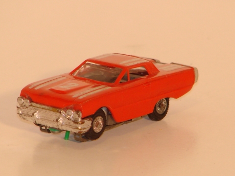 HO SCALE FORD T-BIRD