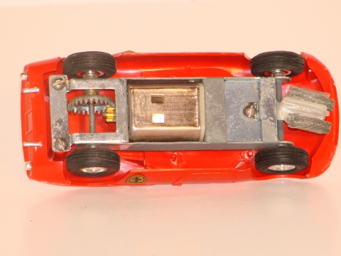BOTTOM OF THE 1/40 FERRARI