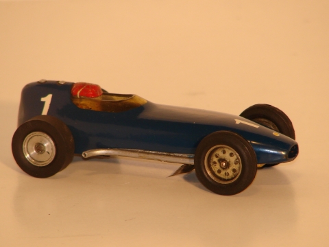 1/32ND SCALE EARLY VACUUM BODY LOTUS 16 RAILCAR BUILT BY THE COMPANIES FOUNDER G.K.JARVIS.RARE