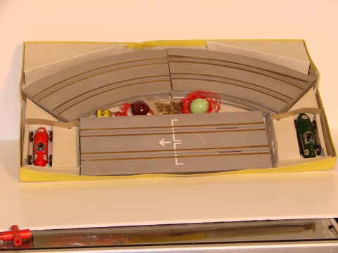 1ST SET, MADE IN 1959 ,VERY RARE.MAY BE THE ONLY ONE STILL EXISTING.