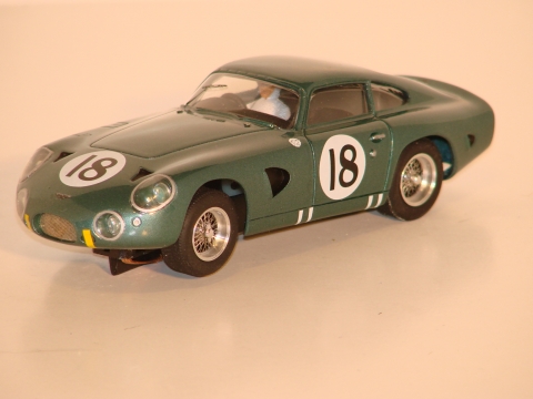 1/32ND SCALE ASTON MARTIN DP215 #18 LEMANS 1963,DRIVERS PHIL HILL & LUCIEN  BIANCHI(C)