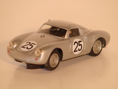 1/32ND SCALE PORSCHE LM