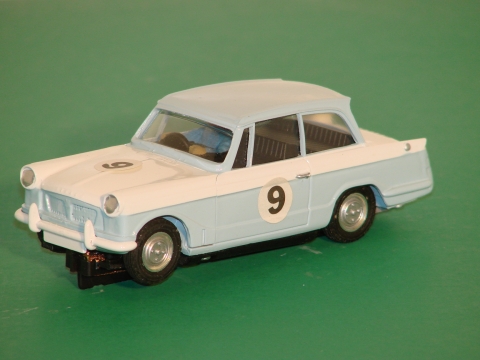 1/32ND SCALE TRIUMPH HERALD 1200