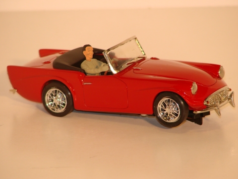 1/32ND SCALE DAIMLER SP250 DART V8 SPORTS