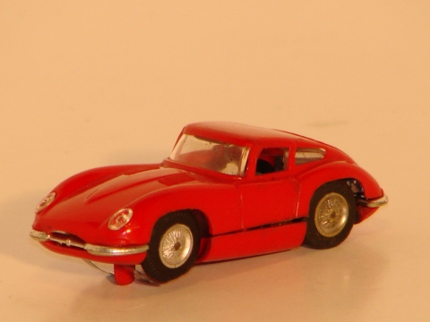 HO SCALE JAGUAR XKE, RARE,MADE IN 1964