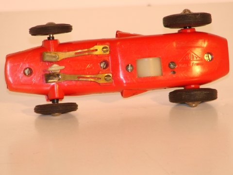 UNDERSIDE OF THE 1/32ND SCALE LOTUS 18