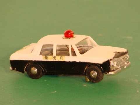 1/36 TOYOPET CROWN POLICE CAR