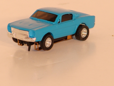 HO SCALE FORD MUSTANG