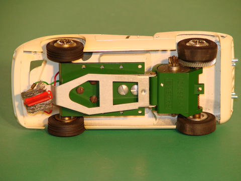 UNDERSIDE OF THE 1/24TH SCALE LOLA T70