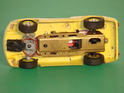 1/32ND SCALE BRASS CHASSIS ON THE PORSCHE CARRERA 6, RARE